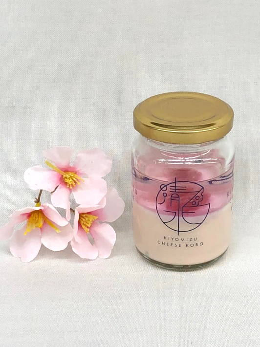 さくらのチーズケーキ 380円