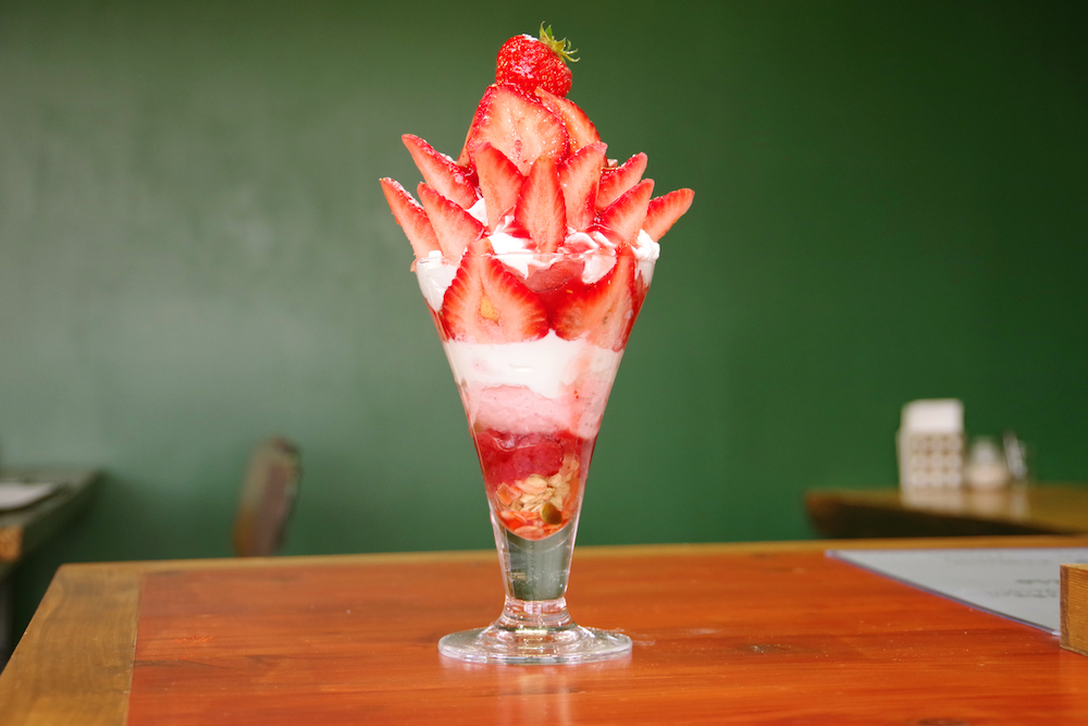 タンナルあまおうパフェ（1650円）