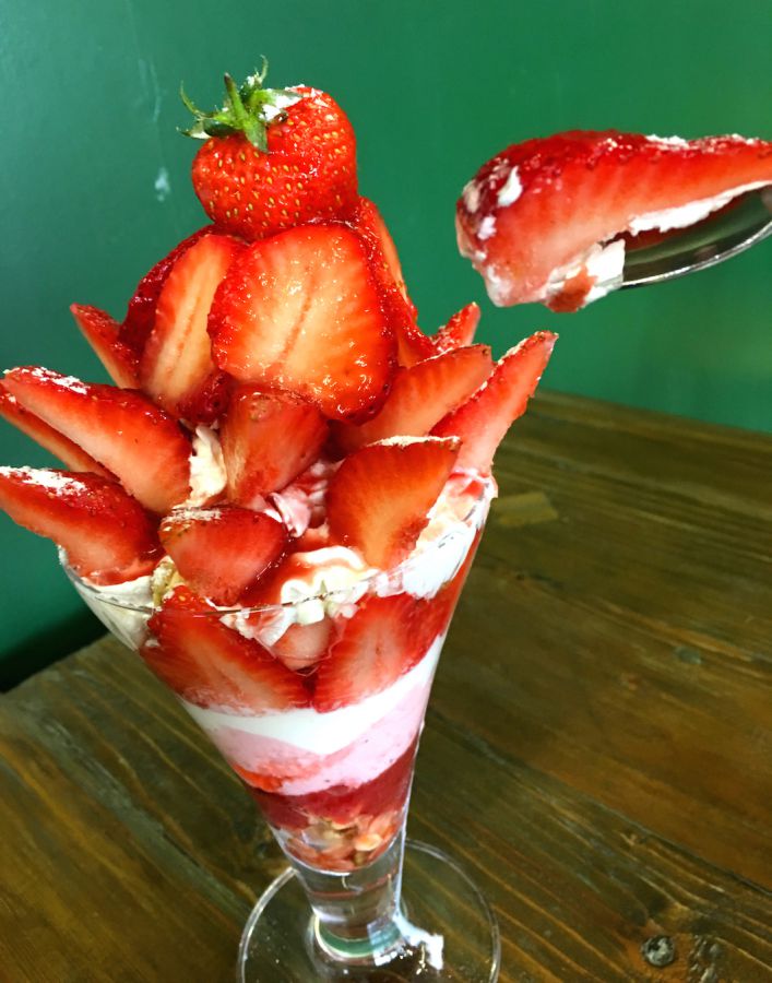 イチゴ盛り盛りのこのボリューム感