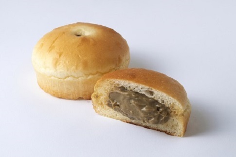 4月限定「ほうじ茶クリームパン」270円