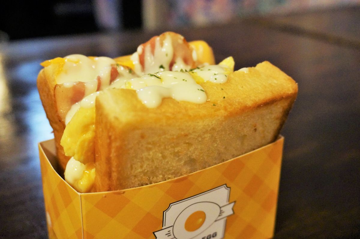 ベーコンエッグ（税込500円）