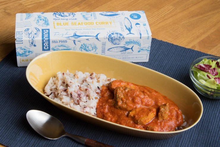ブルーシーフードカレー（牡蠣のココナッツカレー、カツオのトマトカレー、ワカメのキーマカレーの3缶セット）3218円