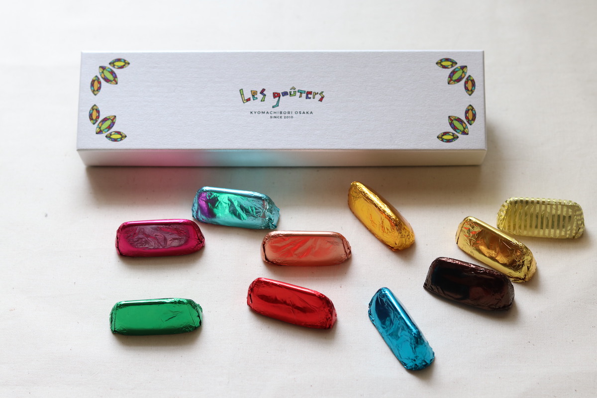 ザウルス10個入り2990円、1個260円