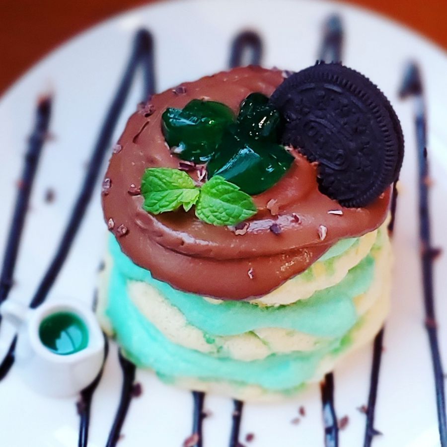 チョコミントエスプーマのパンケーキ 1400円