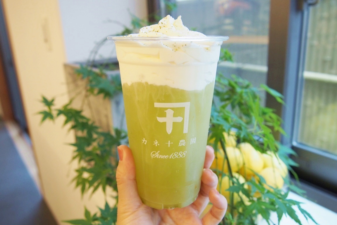 一番茶チーズホイップティー カネ十アールグレイ　810円