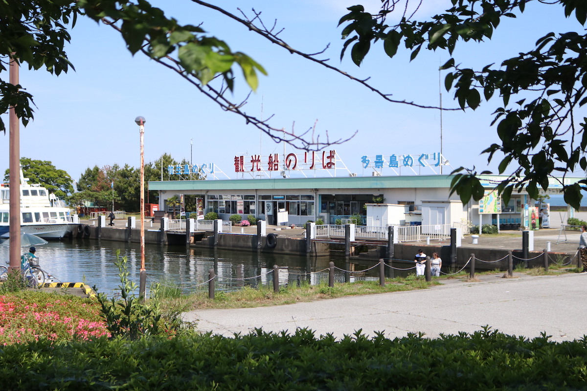 彦根港出発便はオーミマリンが運航