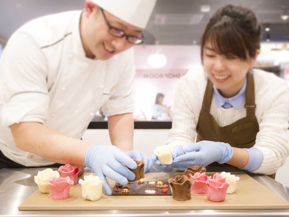 アーティスティックローズ 手作り体験 1名 3300円（税込）