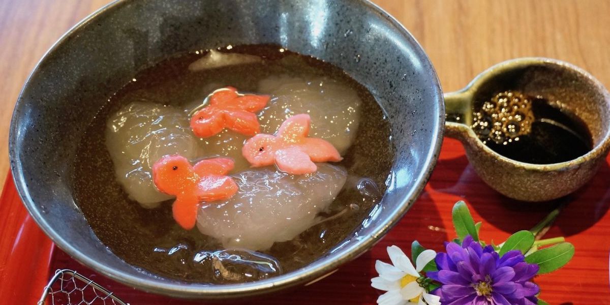 夏本番！金魚モチーフのフォトジェニックスイーツで涼む東京のカフェ3選