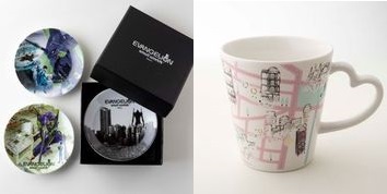 （右）『エヴァンゲリオン』 絵皿（3枚セット） 2400円（税抜）©khara （左）『美少女戦士セーラームーン』 マグ（麻布十番） 2100円（税抜）©Naoko Takeuchi