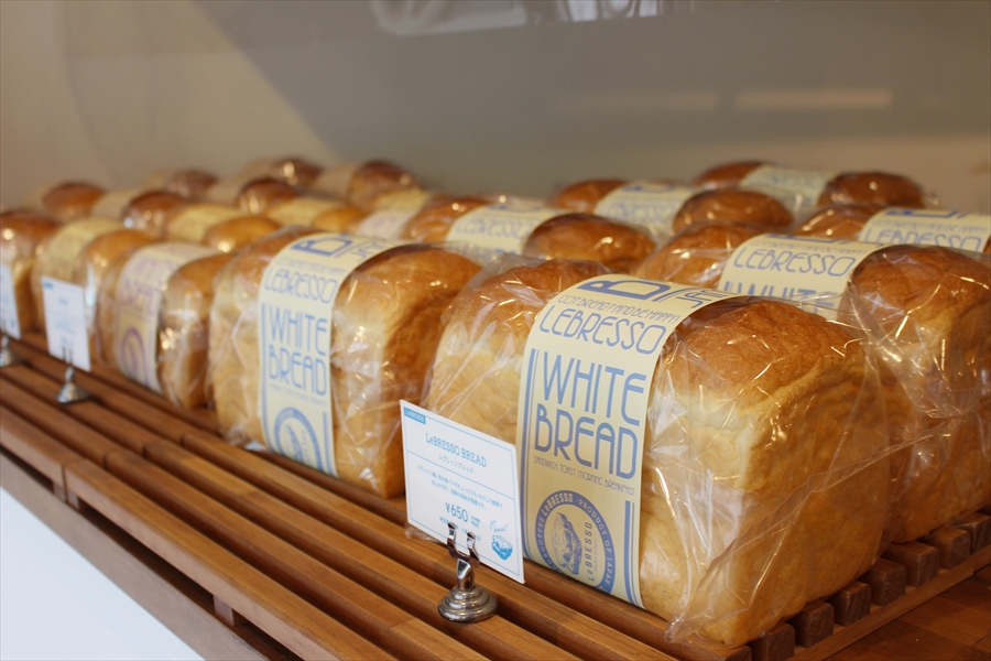 LeBRESSO BREAD  650円