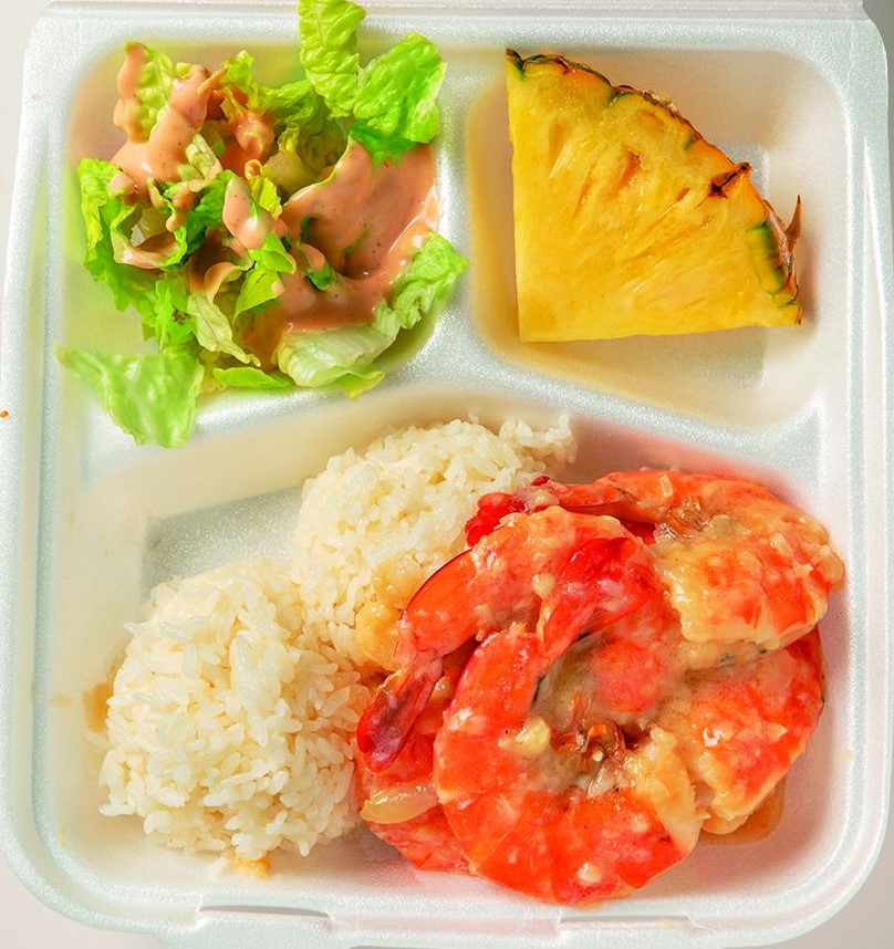 ガーリックシュリンプ（$15）は、高品質なバターを使ったソースとプリプリのエビの絡みが最高！