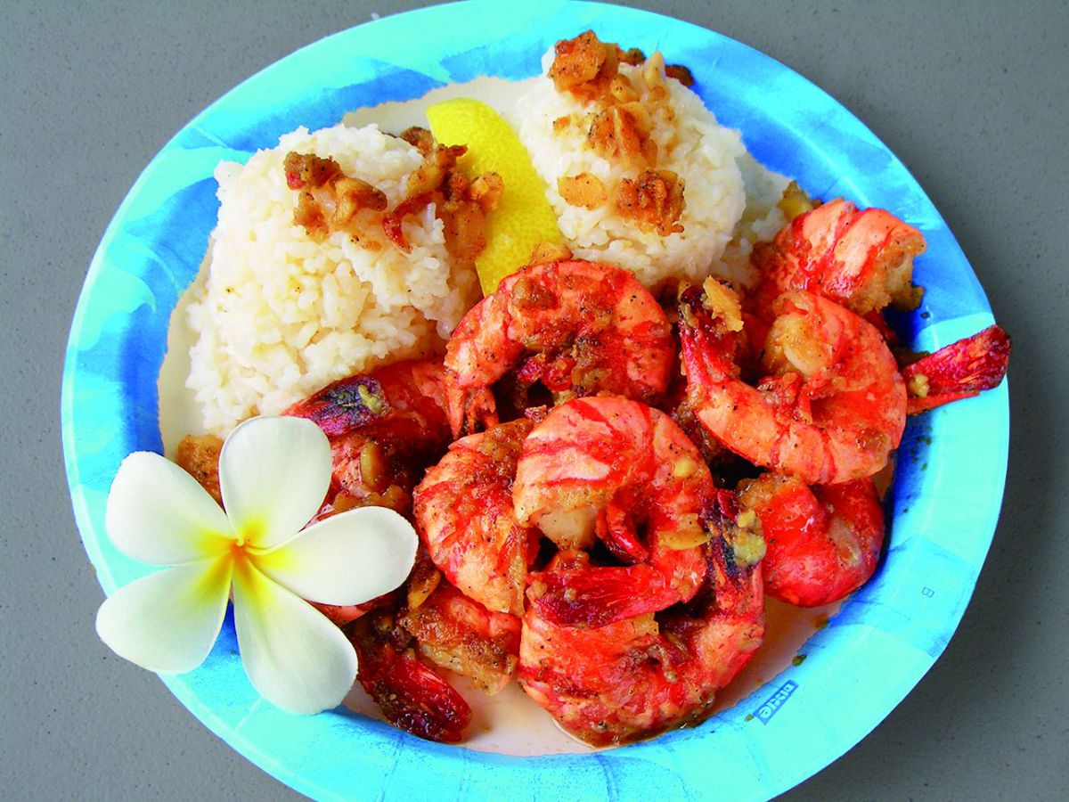 スキャンピ（$14）は基本中の基本メニュー。レモンを絞って召し上がれ♪