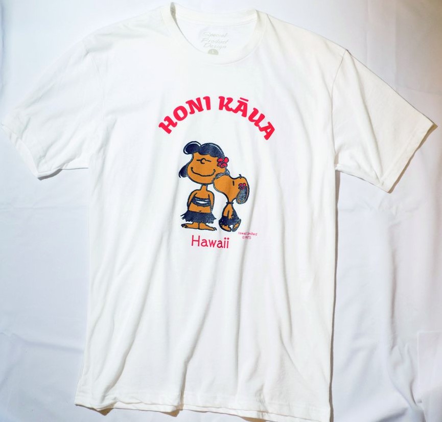 ほっこり柄のレディースTシャツ＄35