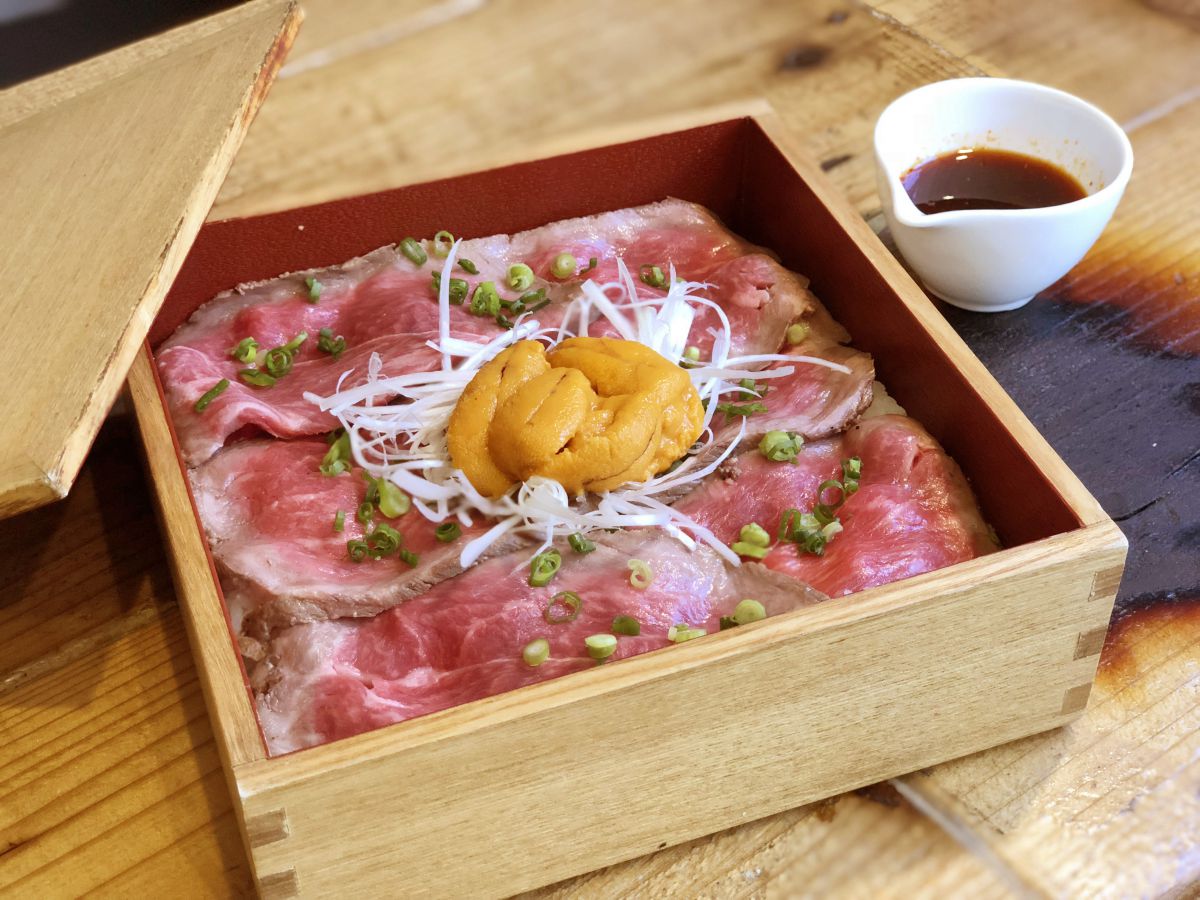 宝石箱 3200円（税抜）