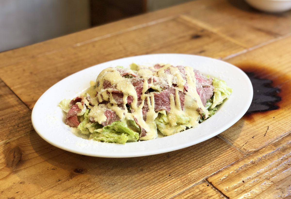 bサラダ 1400円（税抜）