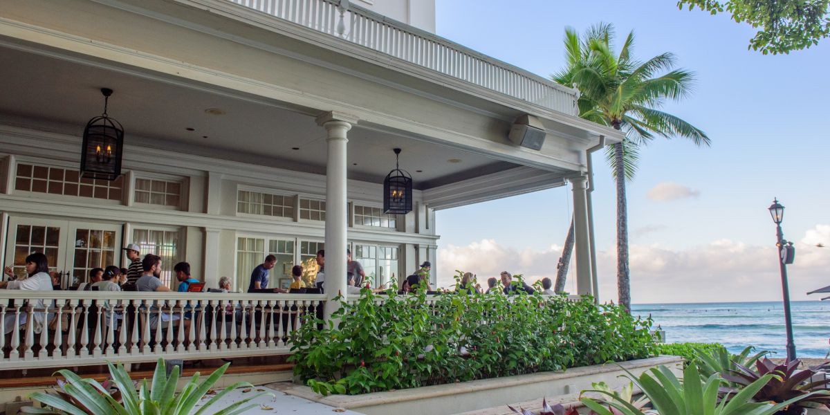 宿泊していなくてもOK!ハワイの絶景ホテル朝食スポット5選