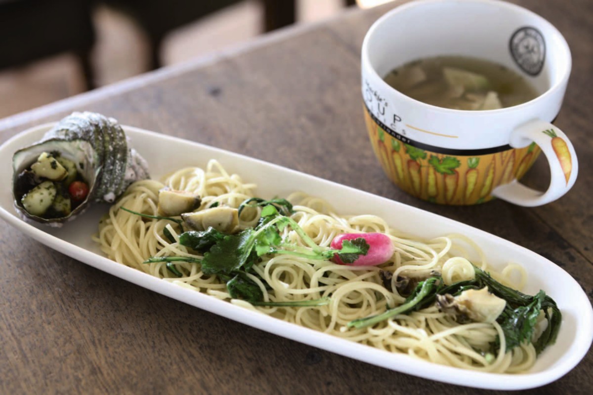 うま味たっぷりのサザエパスタ 奇跡のスープ付き（1200円）