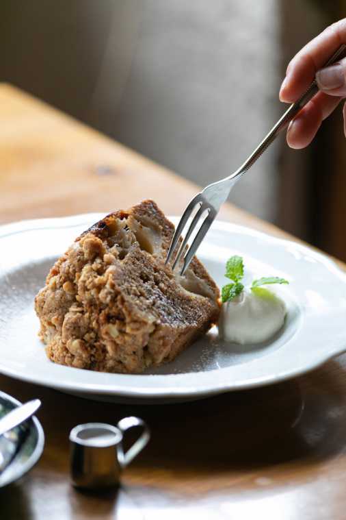 アップルウォルナッツケーキ　 540円