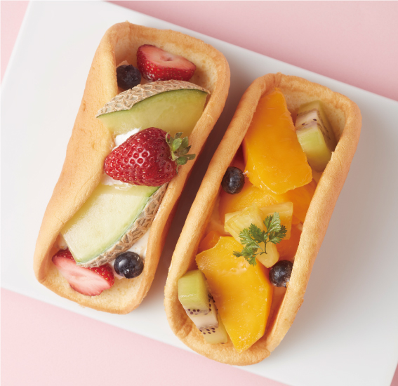 パティスリー銀座千疋屋「フルーツオムレット」864円