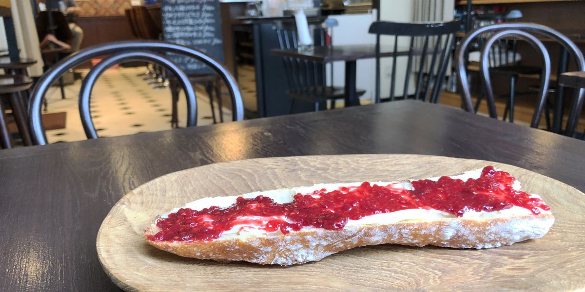 フランス伝統製法で作る「ブーランジュリー ボネダンヌ」の焼き立てパンが絶品！