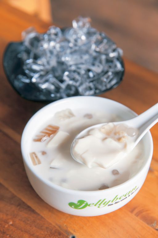 「ミックス・タオ・フォー」2万VND