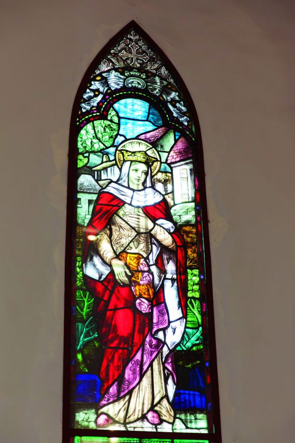 色彩豊かな美しいステンドグラス