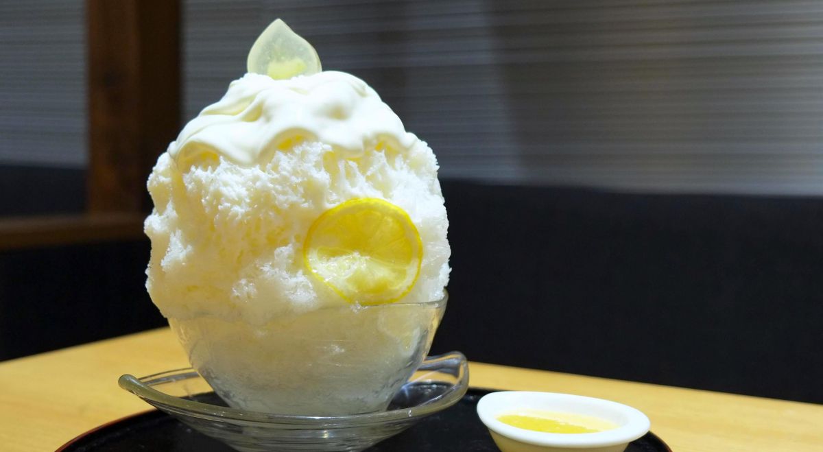 すっぱ爽やかがクセになる!京都・四条河原町『永楽屋喫茶室』の季節限定かき氷「レモンの雫氷」