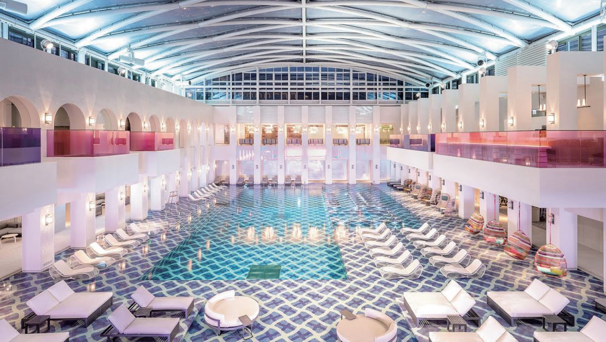 現代的で高級感のあるアクアスパゾ－ン