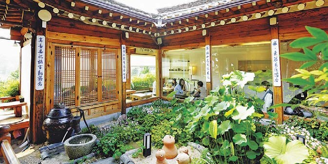 レトロ×モダンのコラボ！韓国のほっこり韓屋カフェ4選