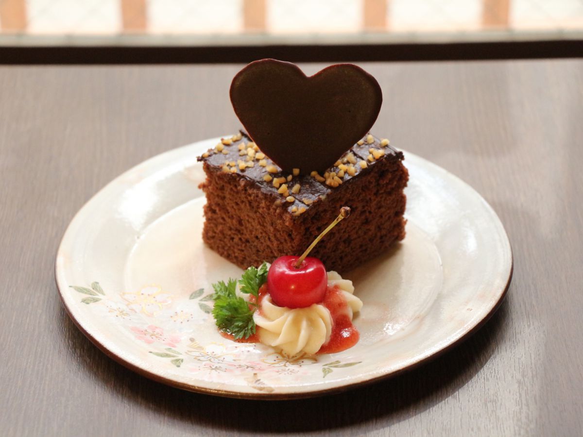 「濃厚チョコレートケーキ ケーク・ショコラ」480円