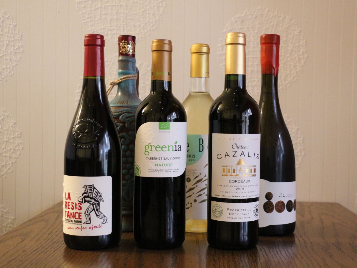 無添加有機ワイン各種。ボトル2000円~