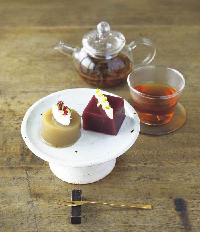 かざり羹 和栗（430円）、フランボワーズ（320円）