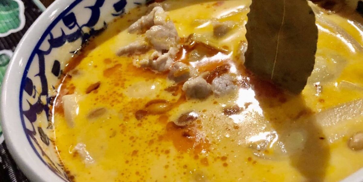 本場タイからお届け！トムヤムクンスープのレシピ＆現地のリアルなお昼ごはん