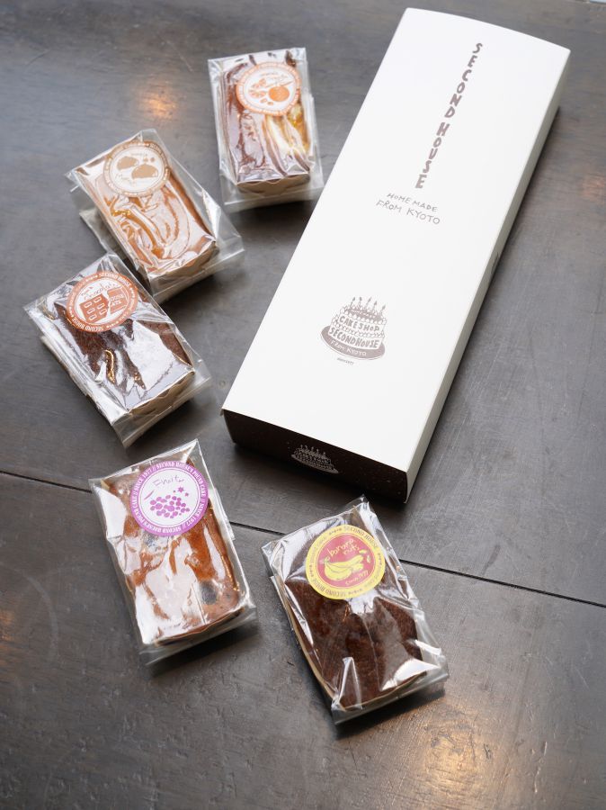 ミニパウンド5個セット2150円 ※写真の組み合わせはテイクアウトのみ