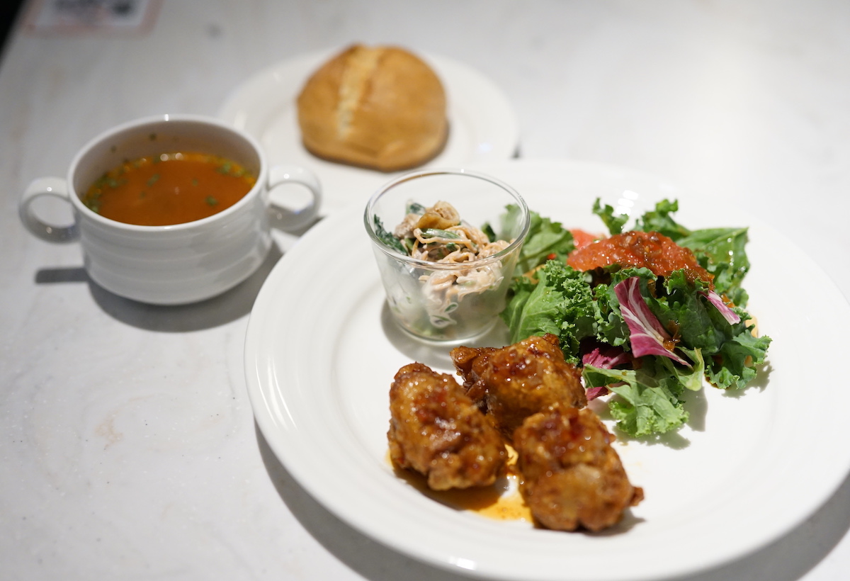 3種のデリプレート1100円