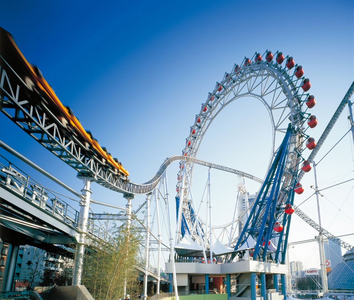 「東京ドームシティ　アトラクションズ」