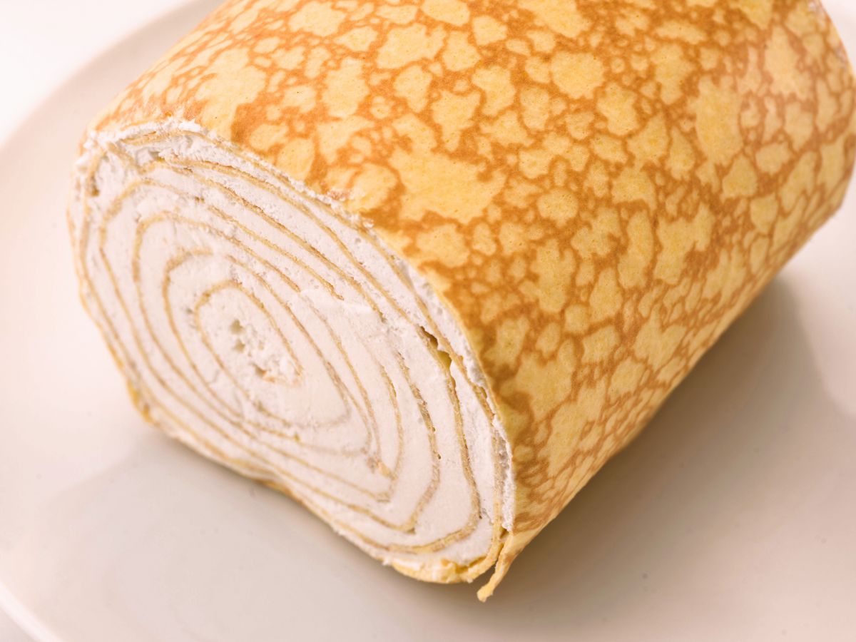 ミルクレープロール プレーン　2286円