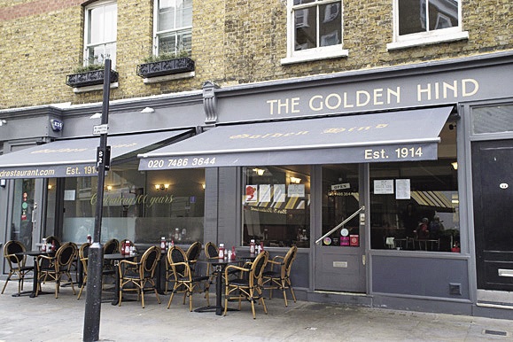 お店は、メリルボーンのおしゃれエリアにあります