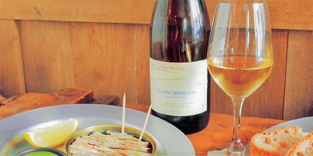 パリで増加中！ワインショップとレストランのいいとこどり”カーヴ・ア・マンジェ”3選