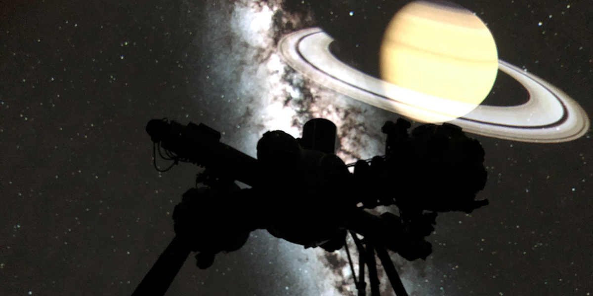 お寺の中にプラネタリウム？面白さ満天の"星解説"で特別な土曜日を