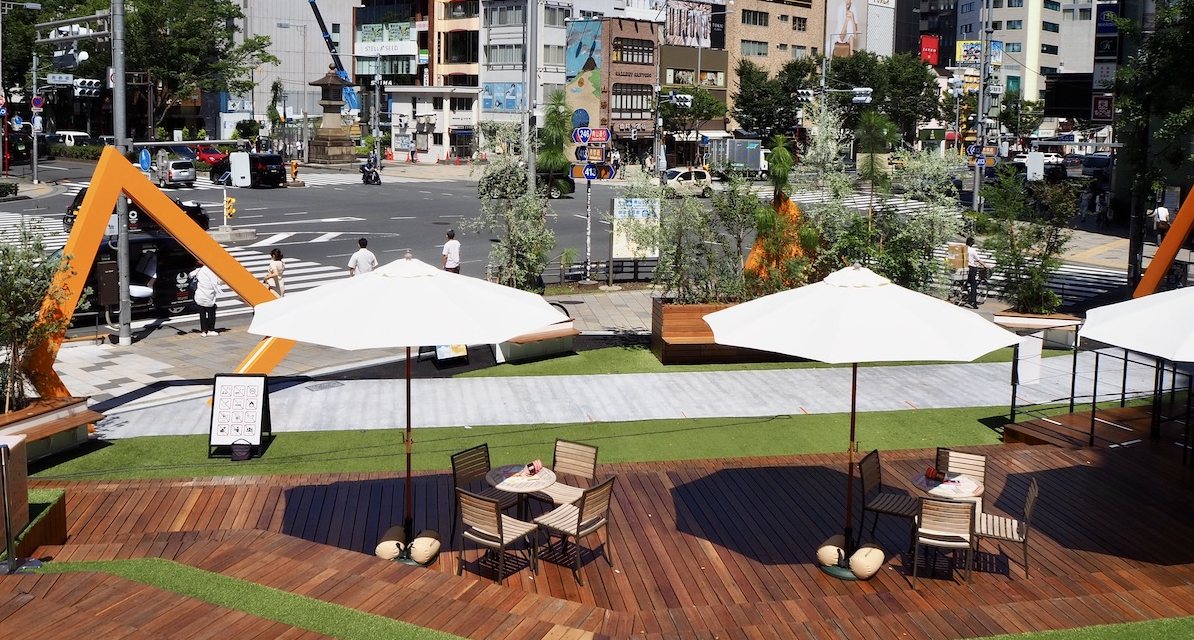 表参道に突如現れた新スポットが気になる！開放感たっぷりの空間でリフレッシュタイムを