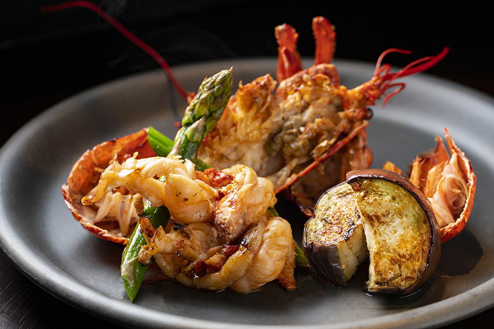 オマール海老の鉄板焼　4800円（税別）