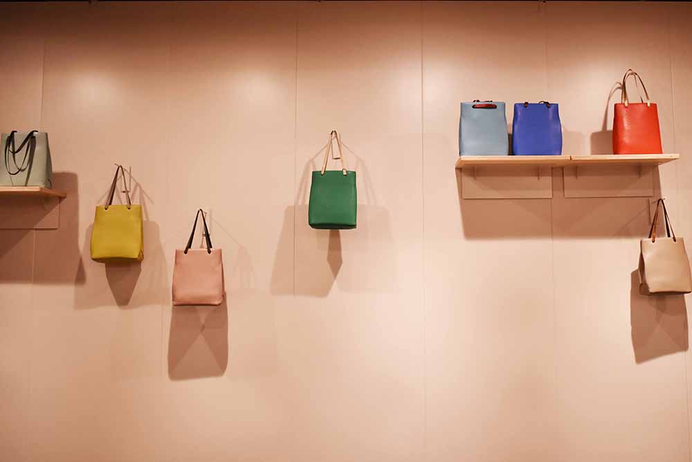 MONTH F/SHOPPER TOTE 15000円（税別）