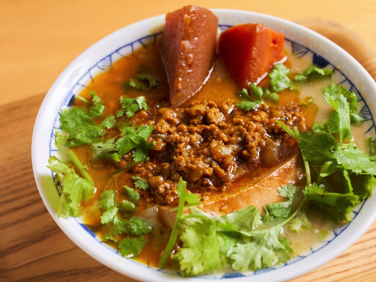 キーマカレー豚汁 （単品） 840円　※プラス150～290円で定食セットにできます