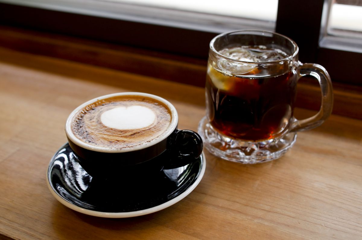 フラットホワイト 500円、コールドブリュー 550円~