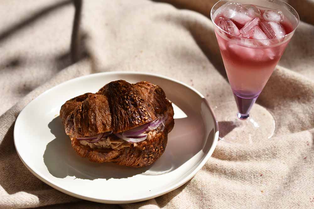 「クロワッサンサンド ツナ」580円（税別）