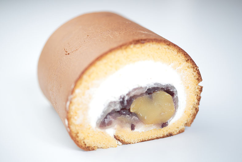 月見りくろーる（ハーフ）860円  販売期間：9月16日（水）〜10月1日（木）