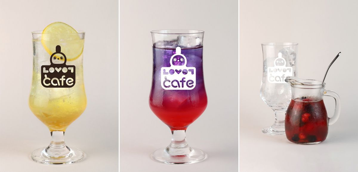 左から奇跡のレモネードソーダ、不思議なピンクレモネード、ベリーティー