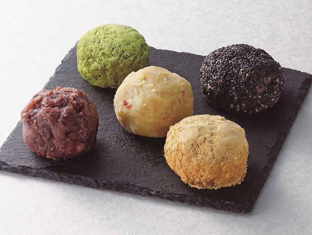 葵家やきもち総本舗【上賀茂神社鳥居前】　／京おはぎ味くらべセット（1箱、5個入）751円