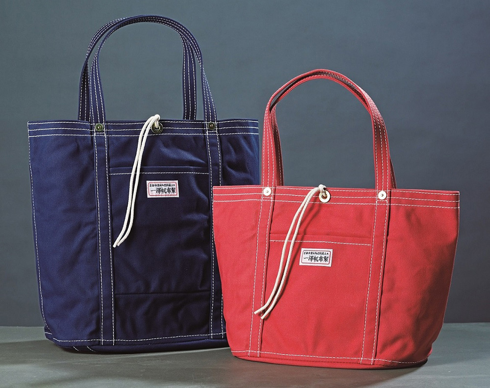 一澤信三郎帆布【東大路通古門前上ル】／一澤帆布製 手さげ168（中）綿、タテ30&times;ヨコ35&times;マチ22cｍ（全12色）12100円、一澤帆布製 手さげ168（大）綿、タテ40&times;ヨコ37&times;マチ20cｍ（全12色）16500円